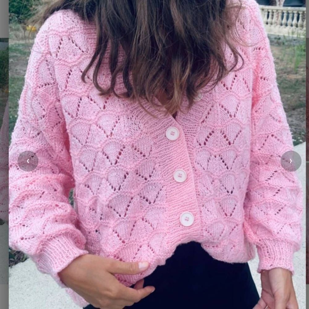 French chic vintage pink cardigan sweater pink M-L knit sezane. No tags.